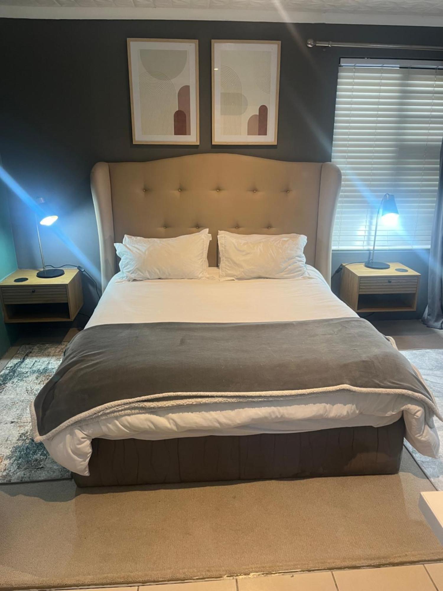 28 On Symonds Luxstudio 4 George Zewnętrze zdjęcie